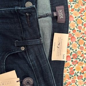 NYDJ straight Marilyn ankle color : Norwalk